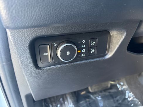 Used 2024 Ford Ranger Lariat w/ FX4 Off-Road Package image 12