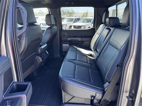 New 2025 Ford F150 Lariat w/ Equipment Group 501A Mid image 8