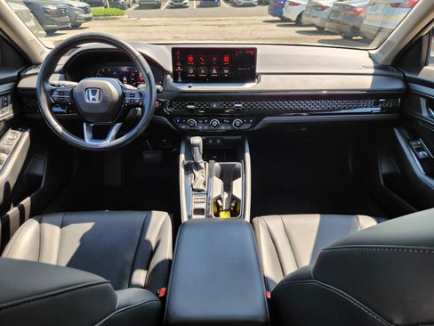 Certified 2023 Honda Accord Touring image 8