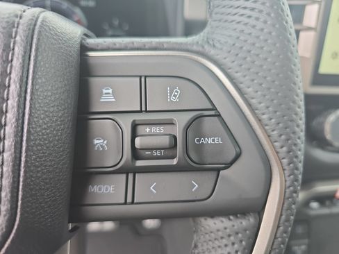 Used 2026 Toyota Tundra Limited w/ TRD Off-Road Package AWD/4WD image 15