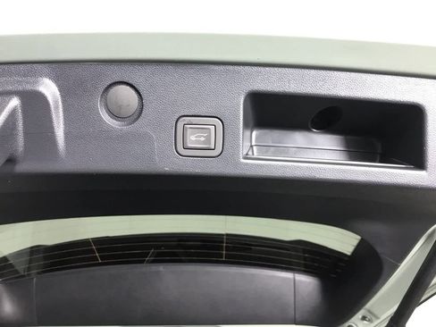 New 2026 Chevrolet Equinox LT w/ Convenience Package II image 15