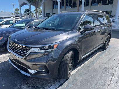 Certified 2023 Kia Carnival SX