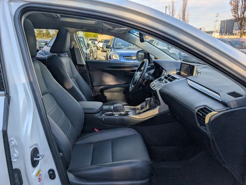 Used 2018 Lexus NX 300h AWD image 12