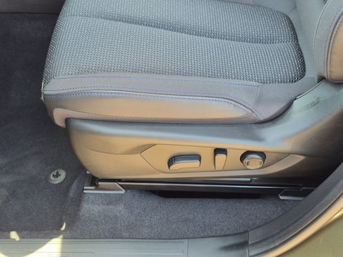 Certified 2025 Subaru Forester Premium w/ Convenience Package #1 AWD/4WD image 12