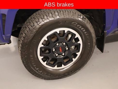 Used 2024 Toyota Tacoma TRD Sport image 6