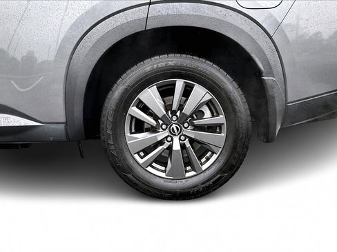 Used 2022 Nissan Pathfinder SV image 32