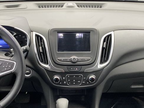 Used 2022 Chevrolet Equinox LT AWD/4WD image 14