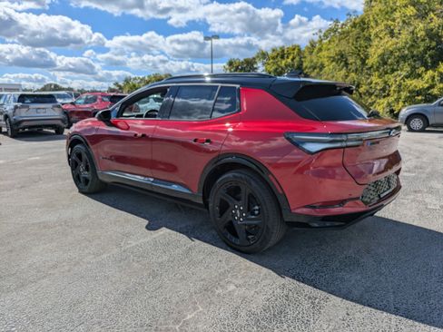 New 2026 Chevrolet Equinox EV RS image 5