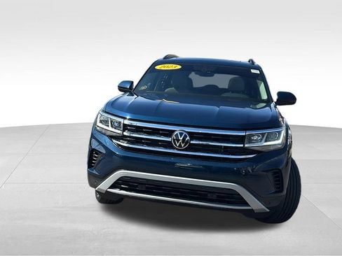 Used 2023 Volkswagen Atlas SE AWD/4WD image 2