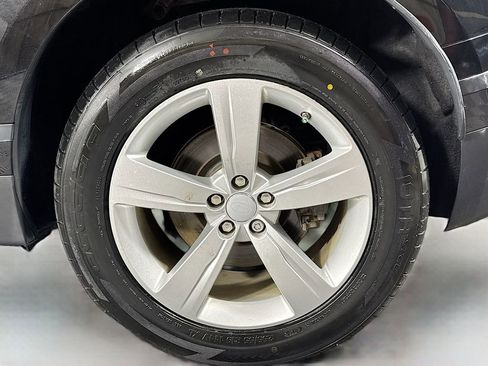 Used 2019 Land Rover Range Rover Velar S image 39