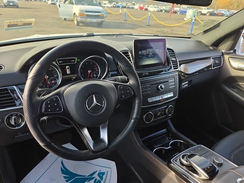 Used 2018 Mercedes-Benz GLE 350 4MATIC image 4