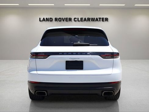 Used 2021 Porsche Cayenne AWD/4WD image 4