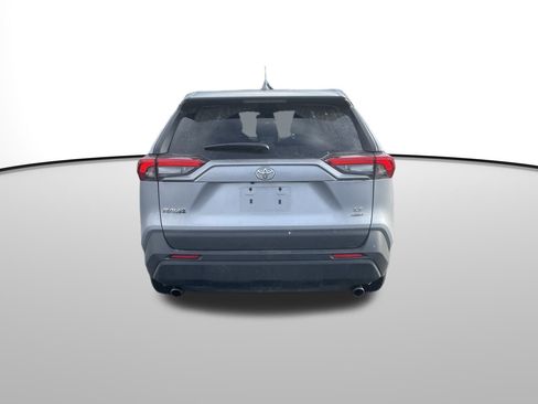 Certified 2025 Toyota RAV4 LE image 5