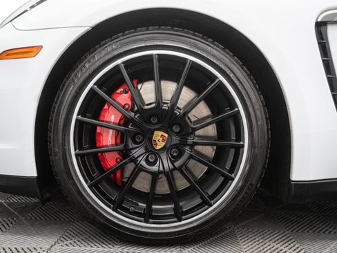 Used 2016 Porsche Panamera GTS AWD/4WD image 10