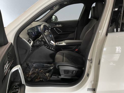 Used 2023 BMW X1 xDrive28i w/ Convenience Package image 7