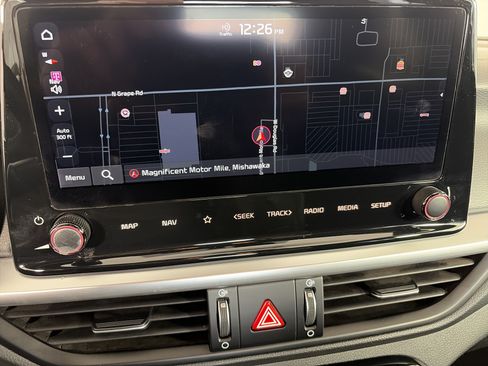 Certified 2023 Kia Forte GT-Line FWD image 22