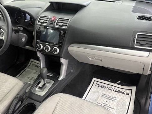 Used 2017 Subaru Forester 2.5i Premium image 18