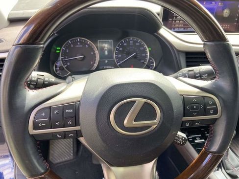 Used 2019 Lexus RX 350L FWD image 19