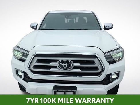 Used 2021 Toyota Tacoma Limited image 2
