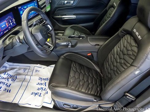 New 2026 Ford Mustang GT Premium w/ GT Performance Package RWD image 9