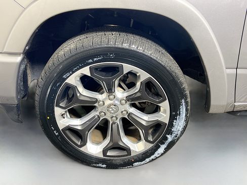 Used 2021 RAM 1500 Limited AWD/4WD image 13
