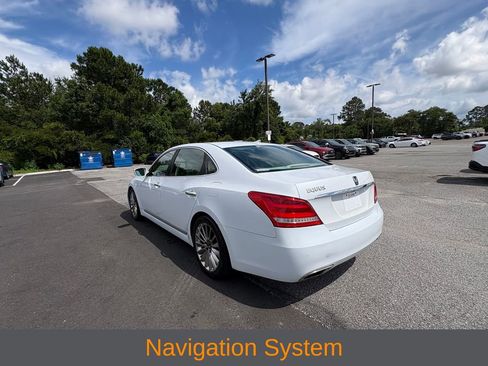Used 2014 Hyundai Equus Signature RWD image 3