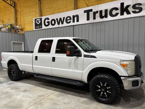 Used 2015 Ford F250 XL w/ Power Equipment Group AWD/4WD image 3