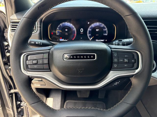 Used 2025 Jeep Wagoneer Series II AWD/4WD image 27