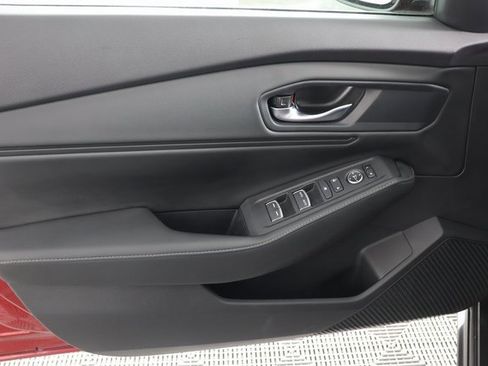 Used 2025 Honda Accord Sport image 26