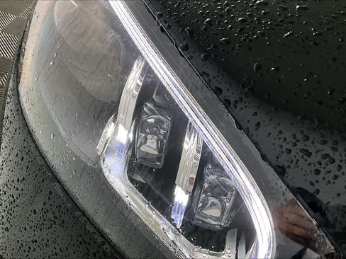 New 2026 Mercedes-Benz GLS 450 4MATIC image 17