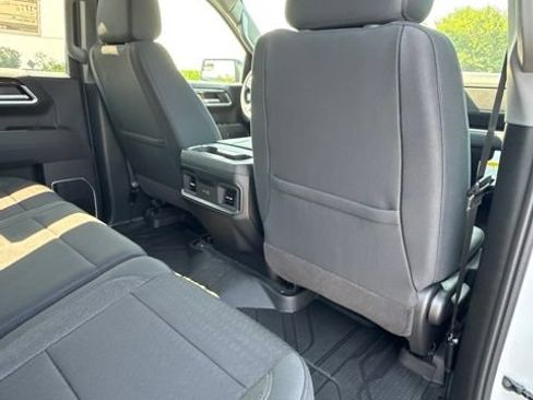 New 2026 Chevrolet Silverado 1500 RST w/ LPO, Dark Essentials Package AWD/4WD image 29