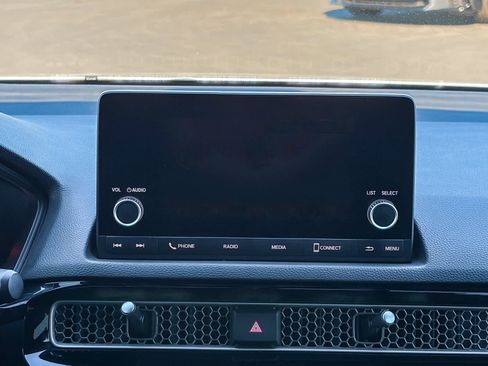 Used 2022 Honda Civic Sport image 14