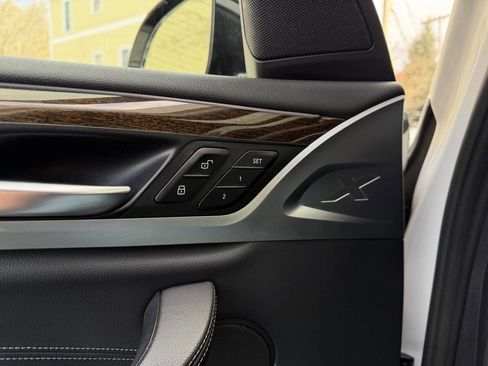 Used 2019 BMW X3 xDrive30i w/ Driving Assistance Package image 40