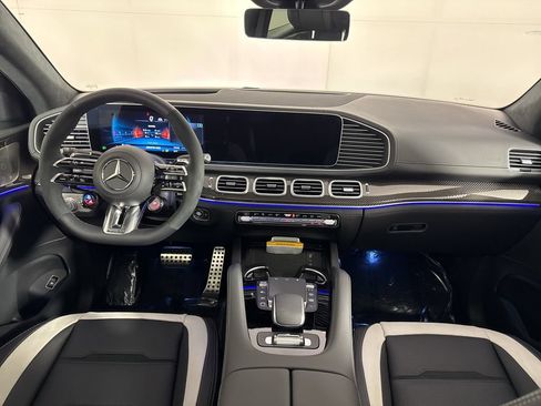 New 2026 Mercedes-Benz GLE 63 AMG S image 15