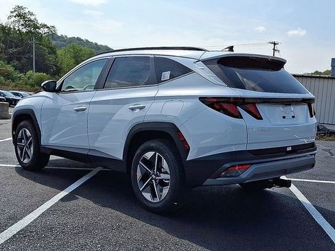 New 2026 Hyundai Tucson SEL image 3