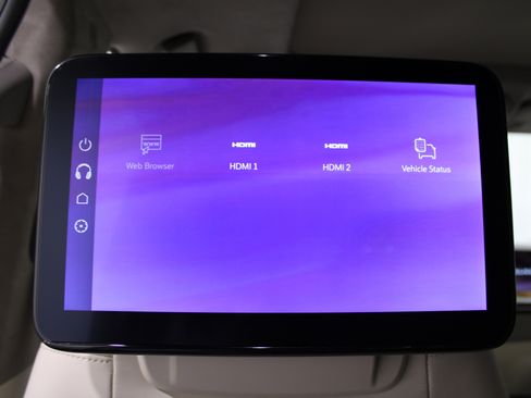 New 2025 Cadillac Escalade Sport Platinum w/ LPO, Floor Liner Package image 29