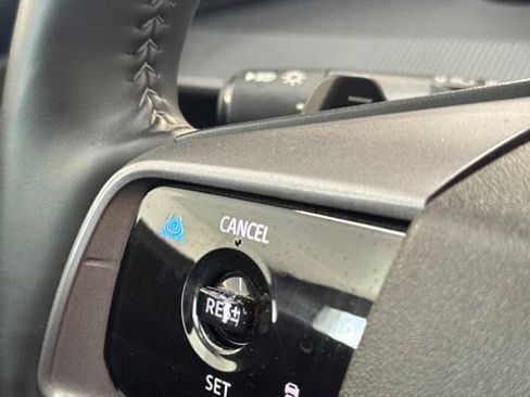 Certified 2025 Nissan Murano SV AWD/4WD image 12