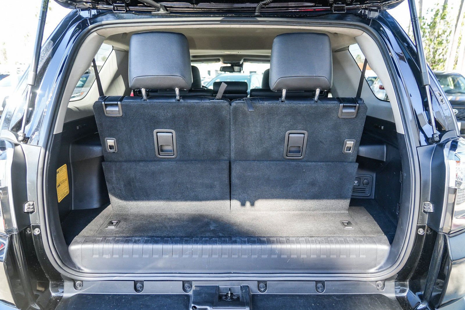 Certified 2023 Toyota 4Runner SR5 Premium w/ Moonroof Package AWD/4WD image 27
