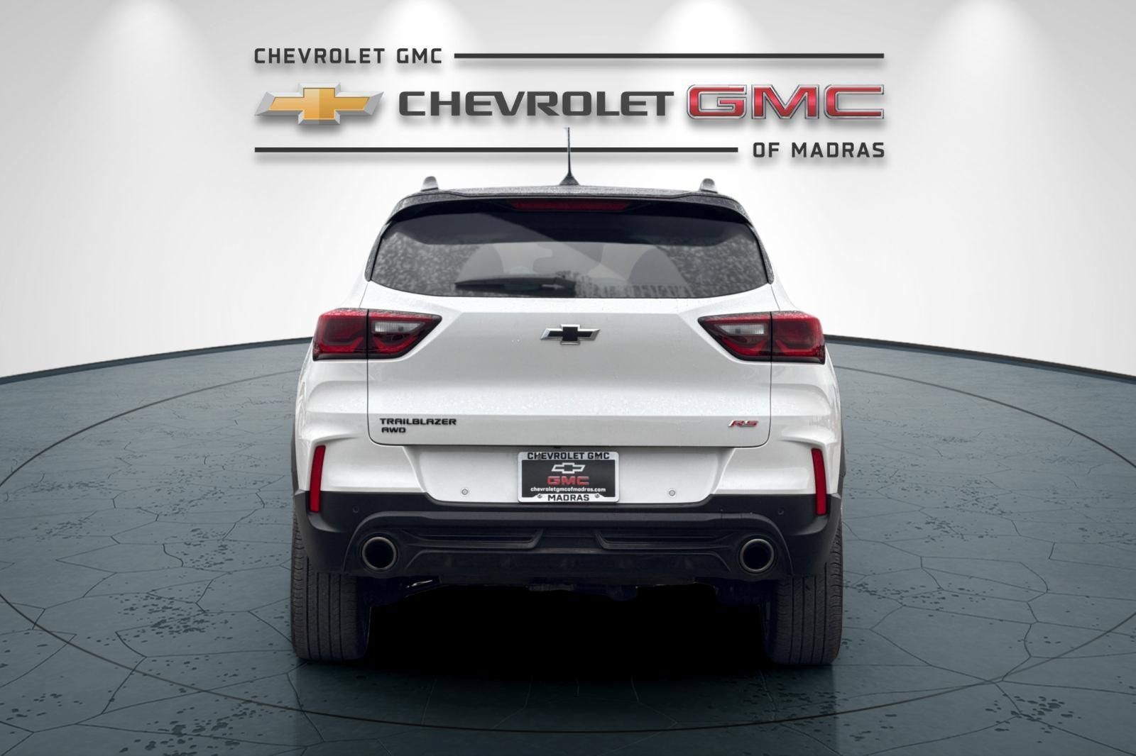 Used 2026 Chevrolet TrailBlazer RS w/ Convenience Package AWD/4WD image 4