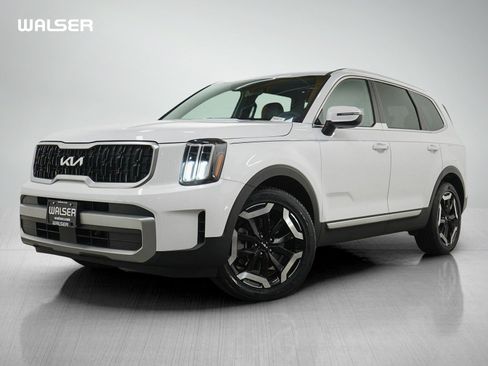 Used 2023 Kia Telluride EX w/ EX Captain's Chair Package AWD/4WD image 1