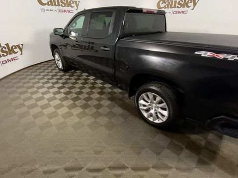 Used 2019 Chevrolet Silverado 1500 Custom w/ Custom Value Package image 6