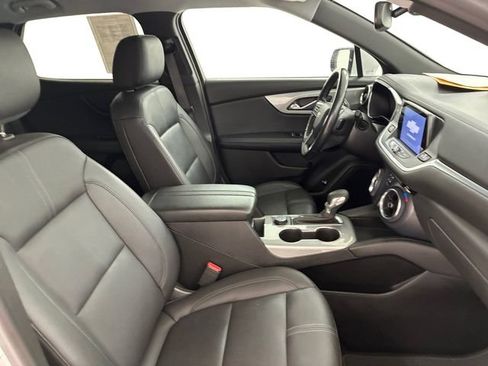 Used 2021 Chevrolet Blazer LT AWD/4WD image 14