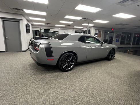 Used 2019 Dodge Challenger R/T Scat Pack w/ Plus Package image 6