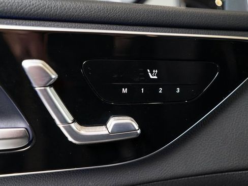 Certified 2025 Mercedes-Benz C 300 4MATIC Sedan image 14