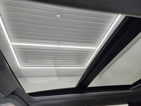 Used 2023 Ford F350 XLT w/ Tremor Off-Road Package image 13