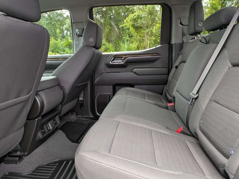 Used 2024 GMC Sierra 1500 Elevation AWD/4WD image 13