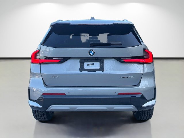 Used 2023 BMW X1 xDrive28i w/ Convenience Package AWD/4WD image 4