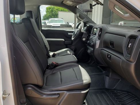 Used 2019 Chevrolet Silverado 1500 W/T RWD image 16