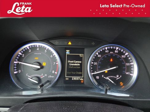 Used 2018 Toyota Highlander XLE image 11