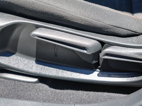 Certified 2024 Honda HR-V Sport image 10